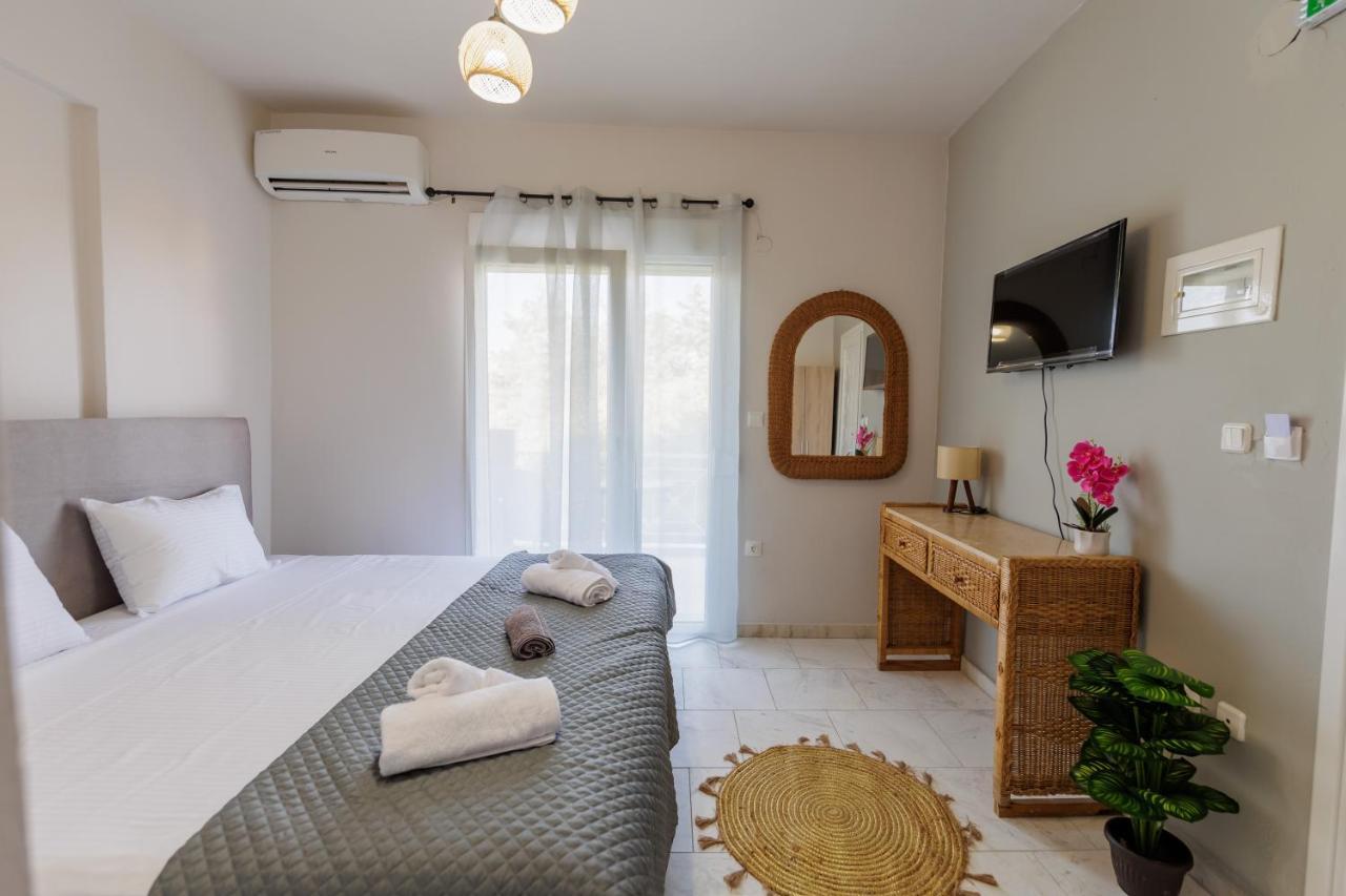 Marele Hills Apartments Néa Fókaia Eksteriør billede